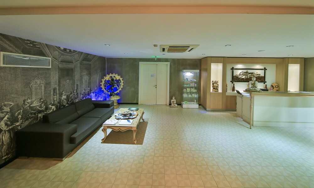 Spa Reception