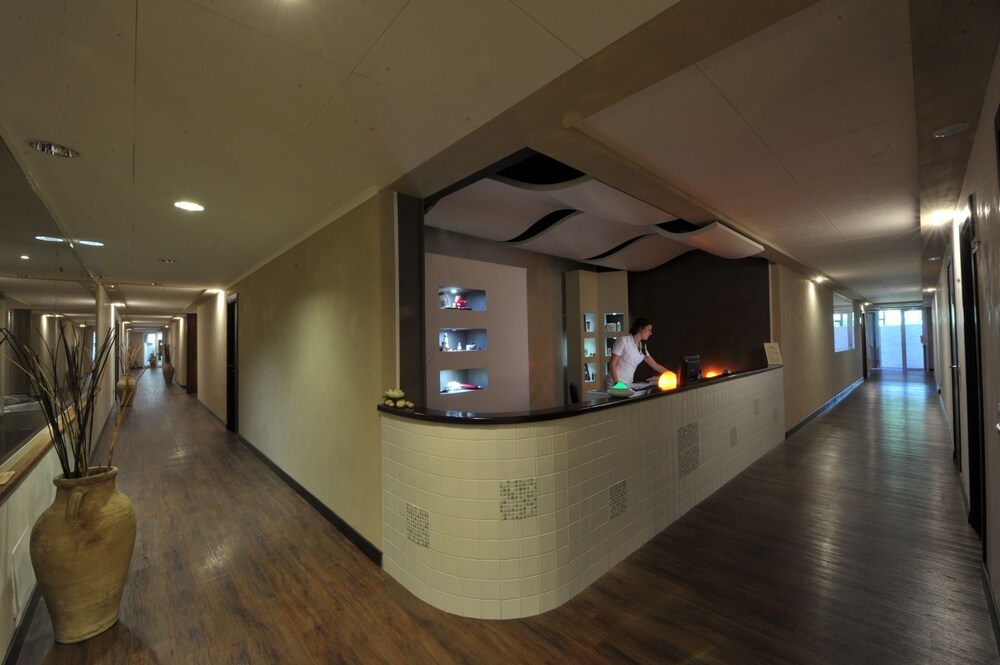 Spa Reception