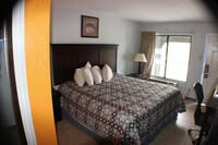 Standard Room, 1 Queen Bed, Smoking