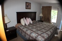 Standard Room, 1 King Bed, Smoking