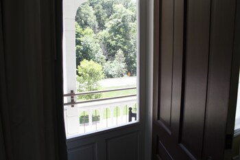 Guestroom View
