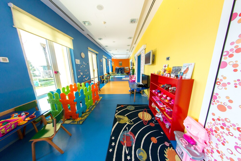 Childrens Play Area - Indoor