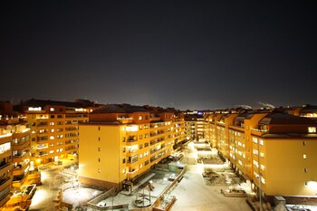 Courtyard View