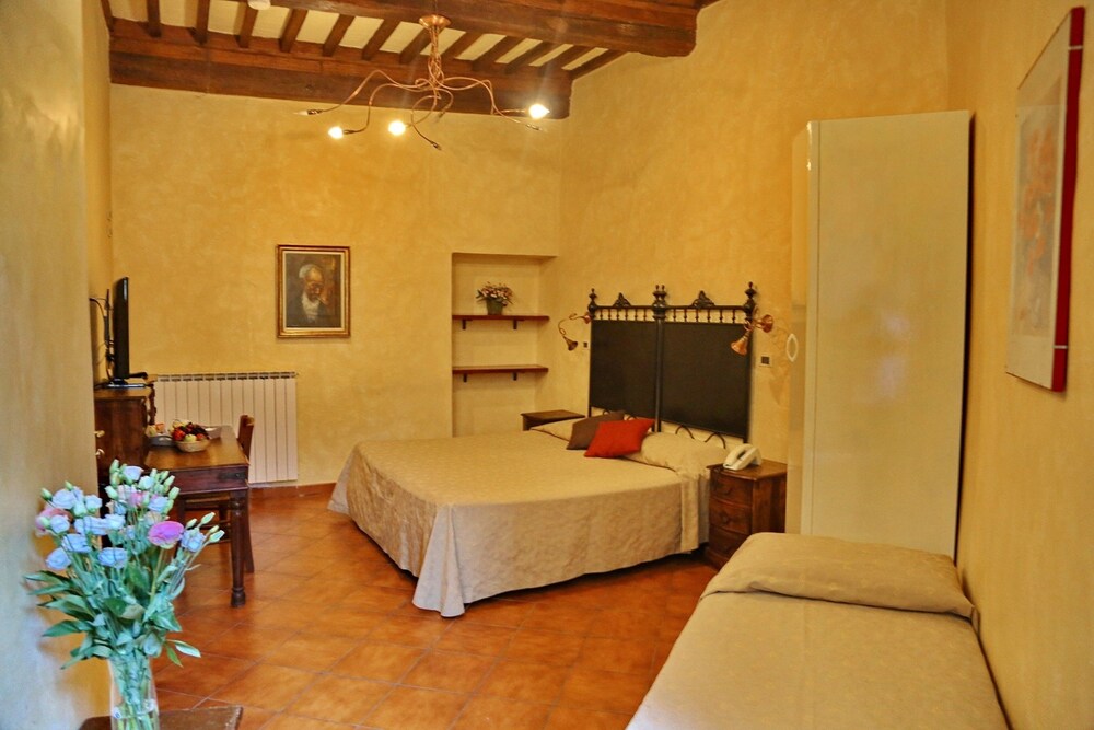 Guestroom