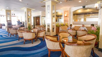Hotel Lounge