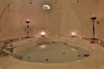 Jetted Tub