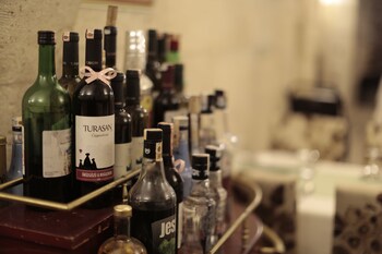 Hotel Bar