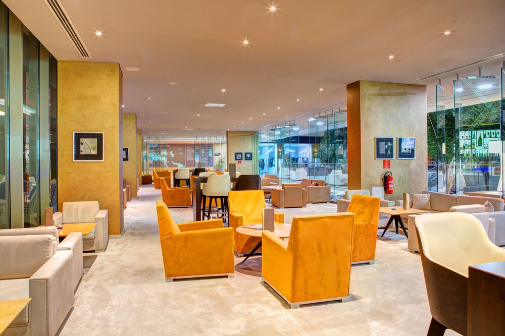 Hotel Lounge