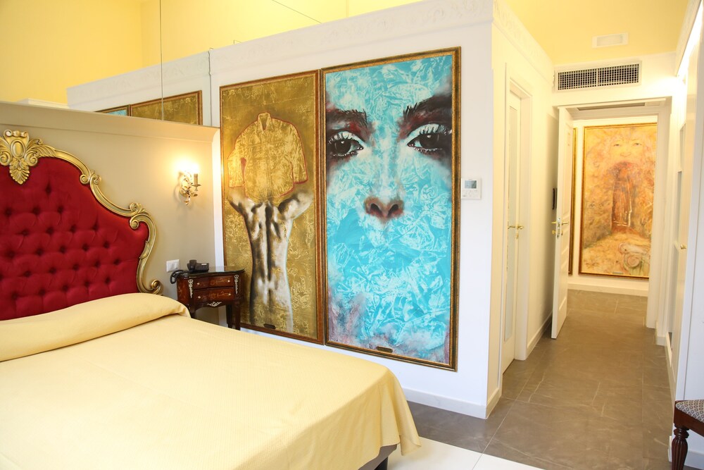 Guestroom