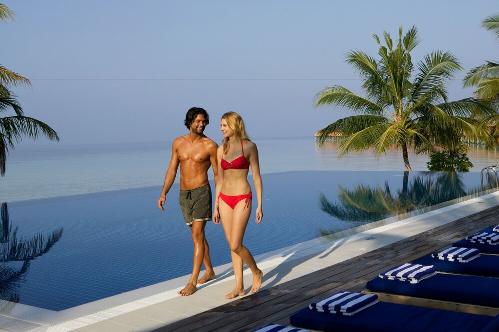 Infinity Pool