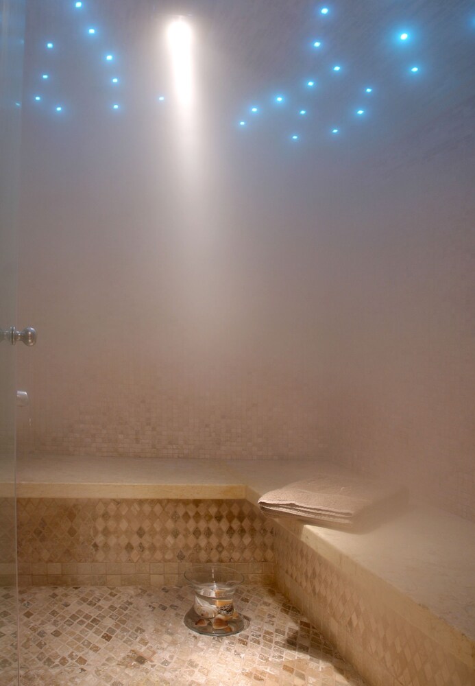 Steam Room