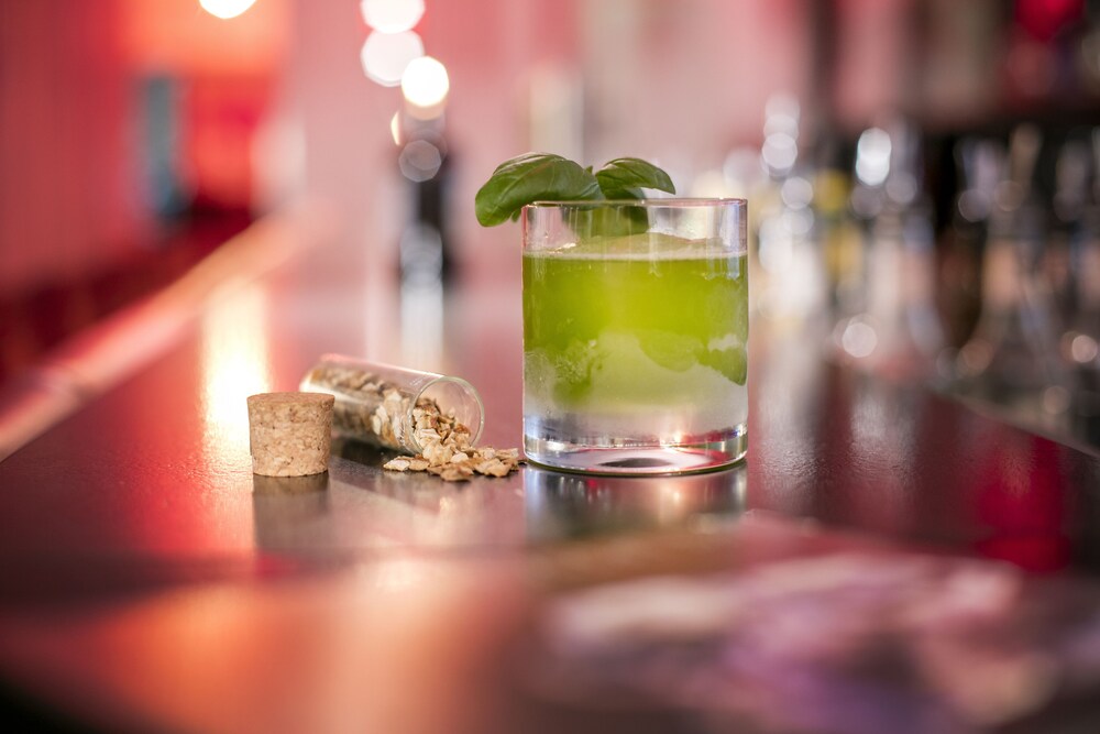 Hotel Bar