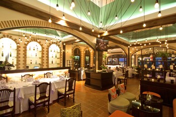Hotel Lounge