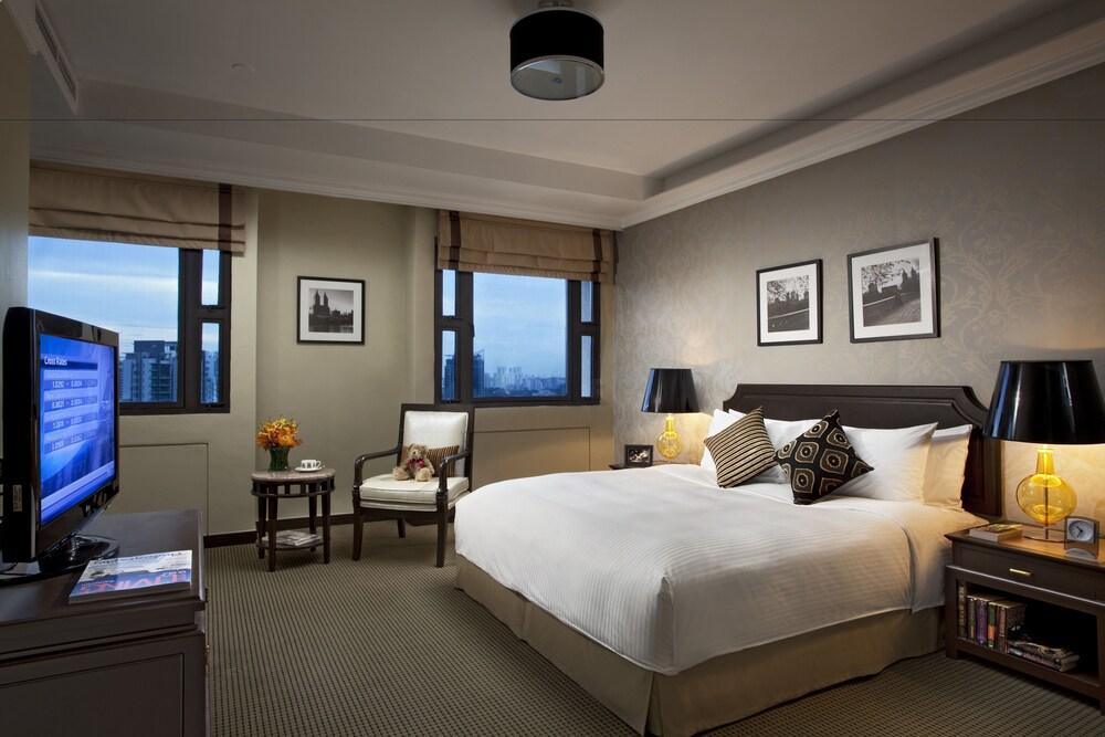 Suite, 3 Bedrooms (Breakfast on weekdays only except P.H) - Featured Image