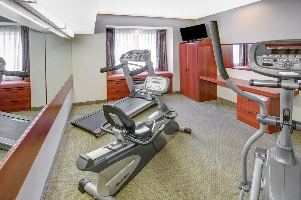 Fitness facility, Microtel Inn & Suites by Wyndham Hattiesburg