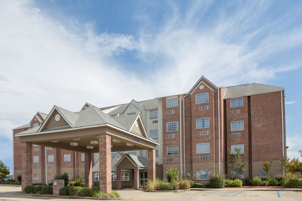 Exterior, Microtel Inn & Suites by Wyndham Hattiesburg