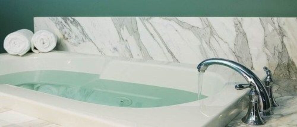 Jetted Tub