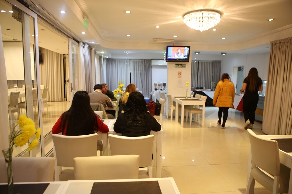 Hotel Lounge