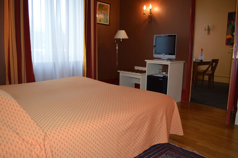 Guestroom