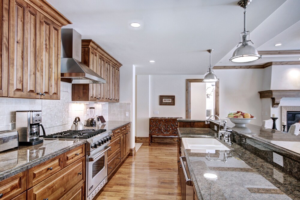 In-Room Kitchen