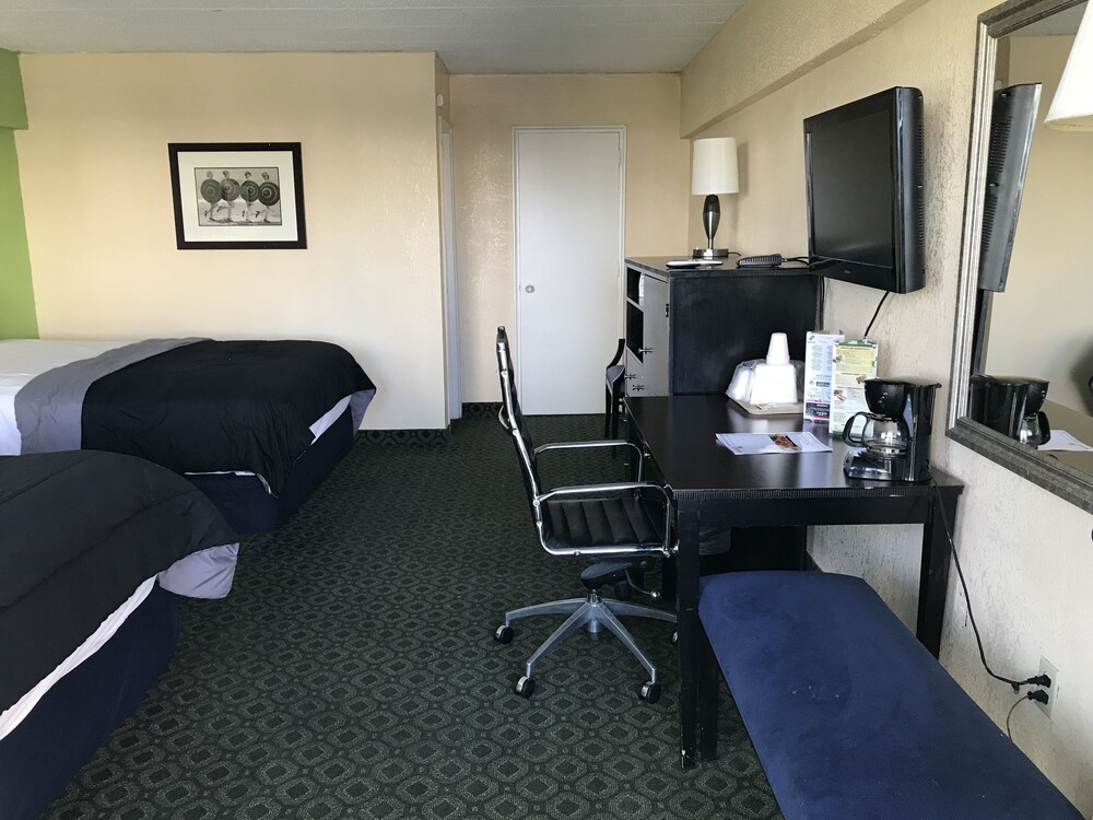 Guestroom View