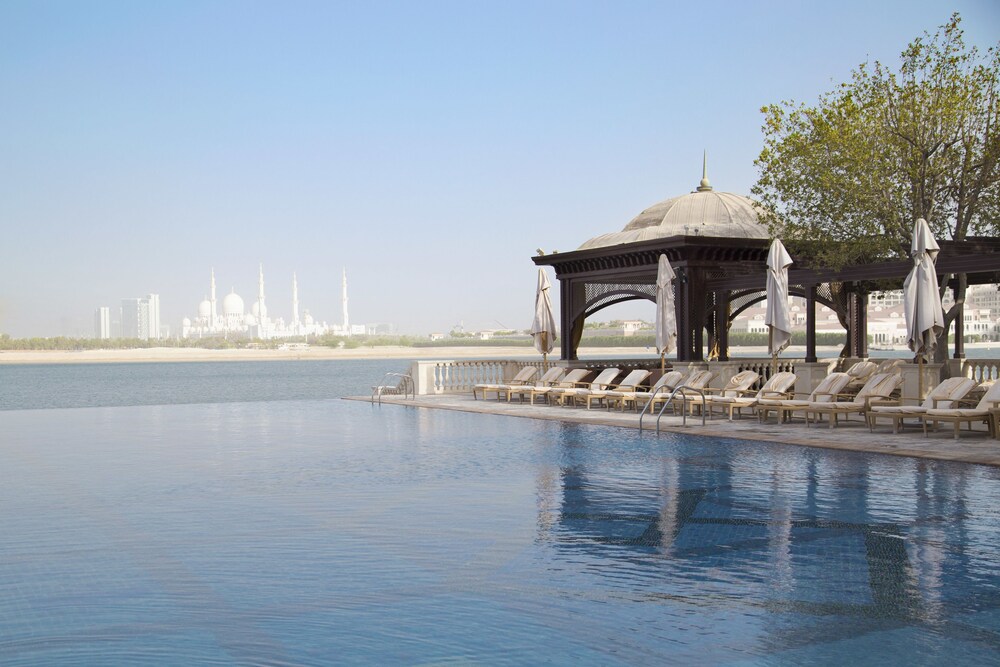 Infinity Pool