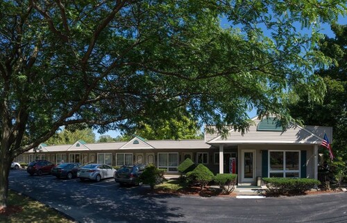 T- Bird Motor Inn