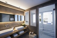 Suite (Grace)