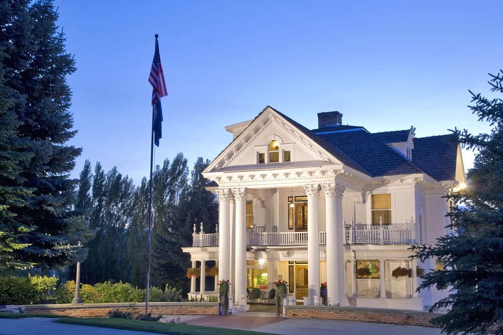 Hotel Front