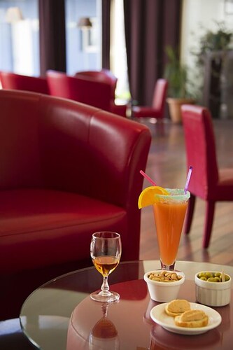 Hotel Lounge