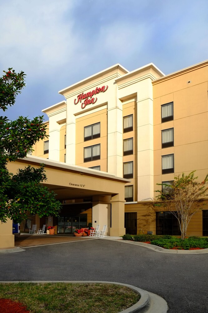 Hotel Front