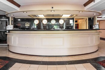 Concierge Desk