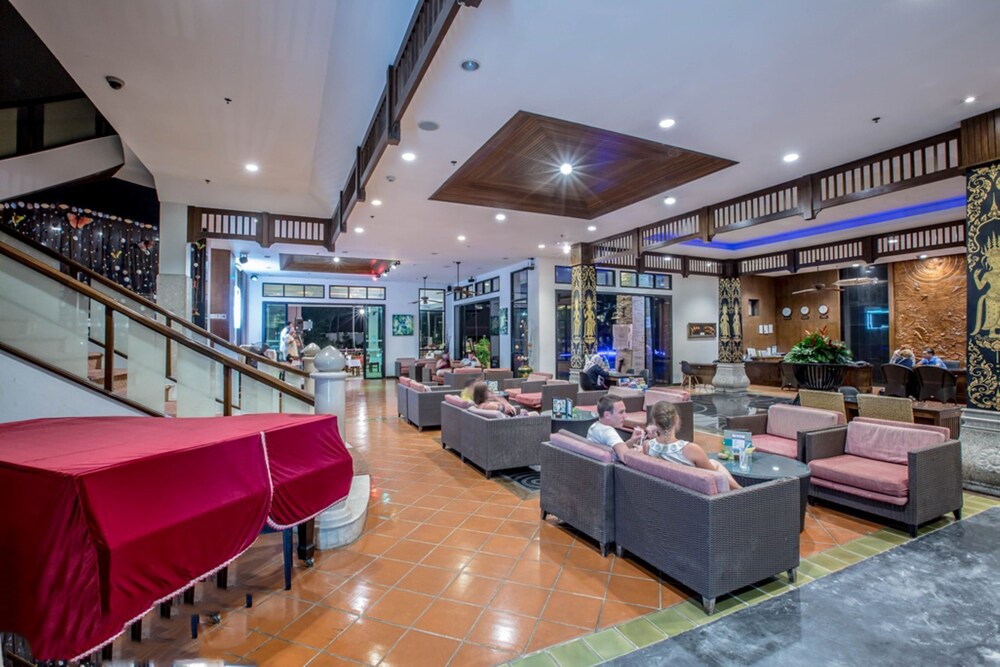 Hotel Lounge