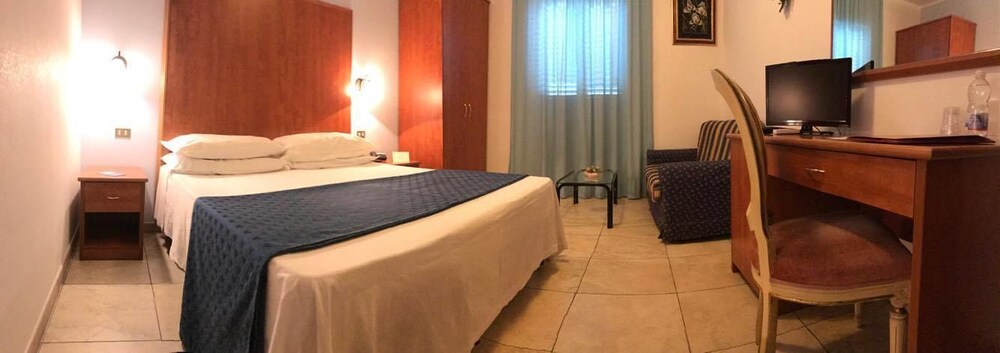 Guestroom