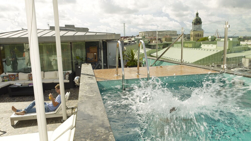 Takterrasspool