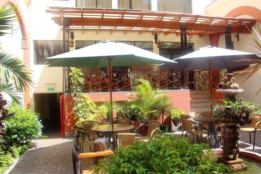 Courtyard View