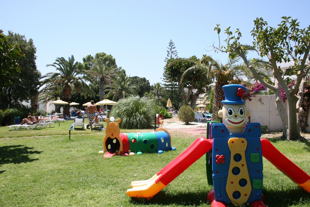 Area giochi per bambini (all'aperto)