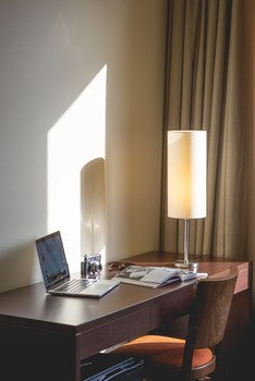 In-Room Business Center