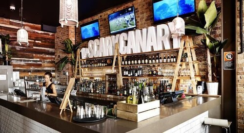 Hotel Bar