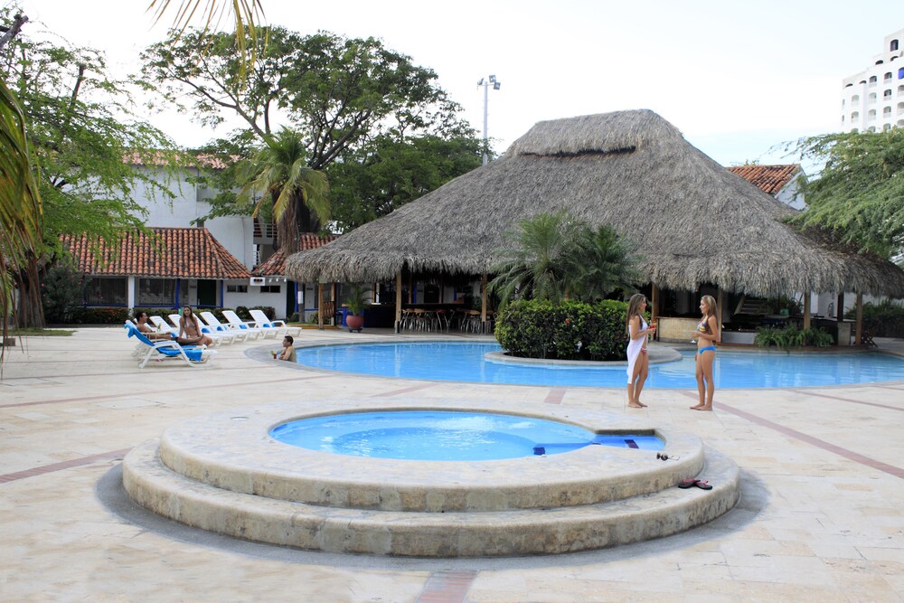 Poolside Bar