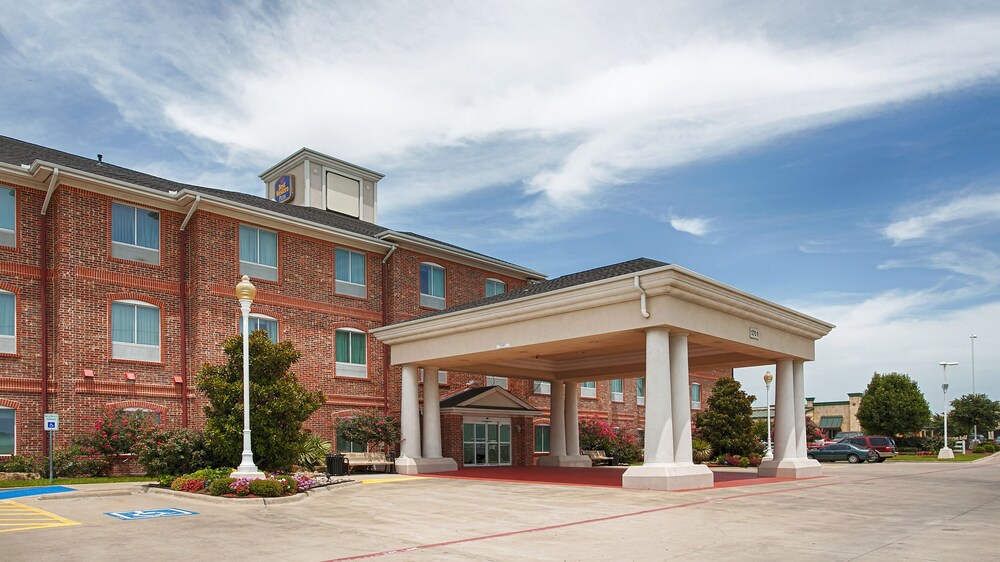 Hotel Front