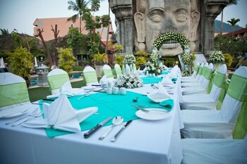 Outdoor Banquet Area
