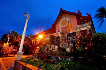 Hotel Front - Evening/Night