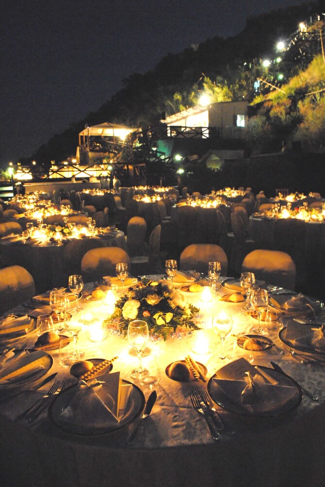Area per matrimoni all'aperto