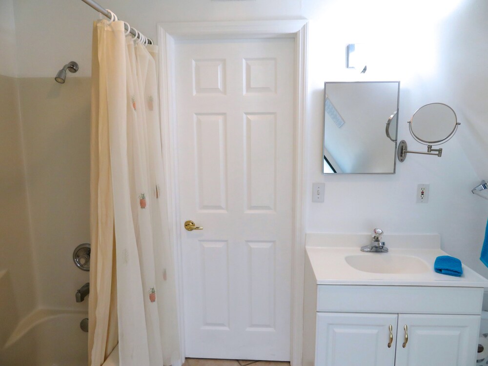 Comfort House, 2 Bedrooms, 2 Bathrooms - Bathroom