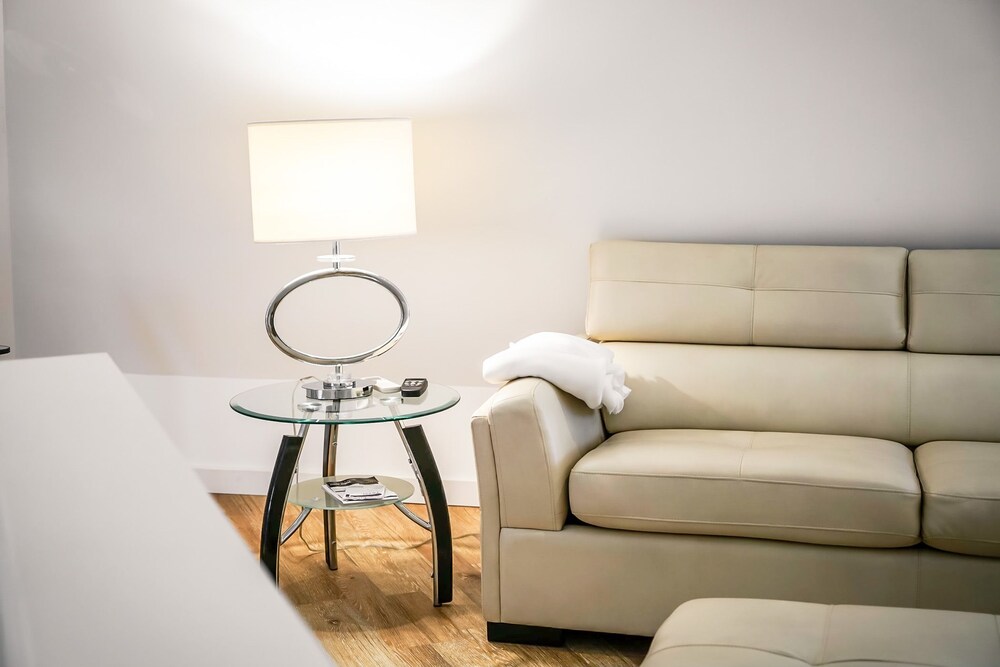 Luxury House, 2 Bedrooms, Accessible, Kitchen - Guestroom