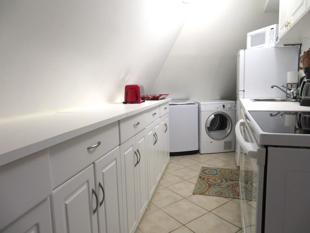 Comfort House, 2 Bedrooms, 2 Bathrooms - In-Room Kitchen