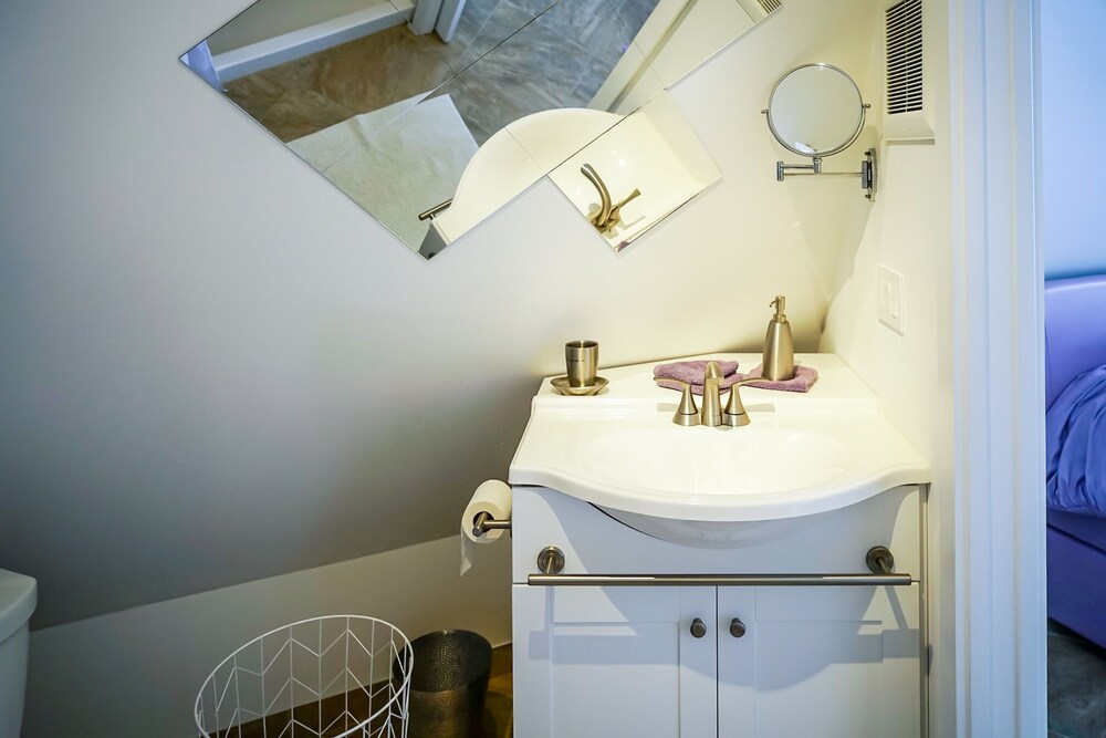 Luxury House, 2 Bedrooms, Accessible, Kitchen - Bathroom