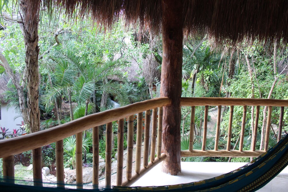 Bungalow, 2 Double Beds, Kitchen - Guestroom