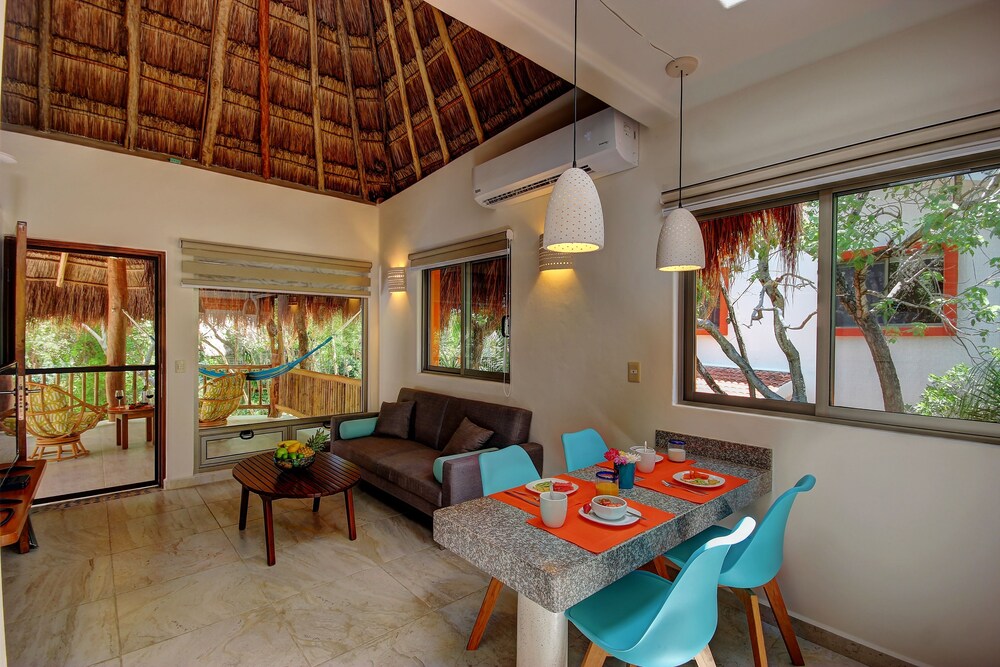 Bungalow, 2 Double Beds, Kitchen - Living Area
